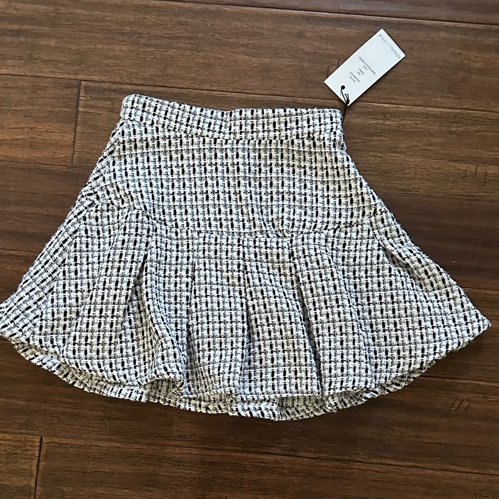 Kendall & Kylie Black and White Tweed Mini Skirt